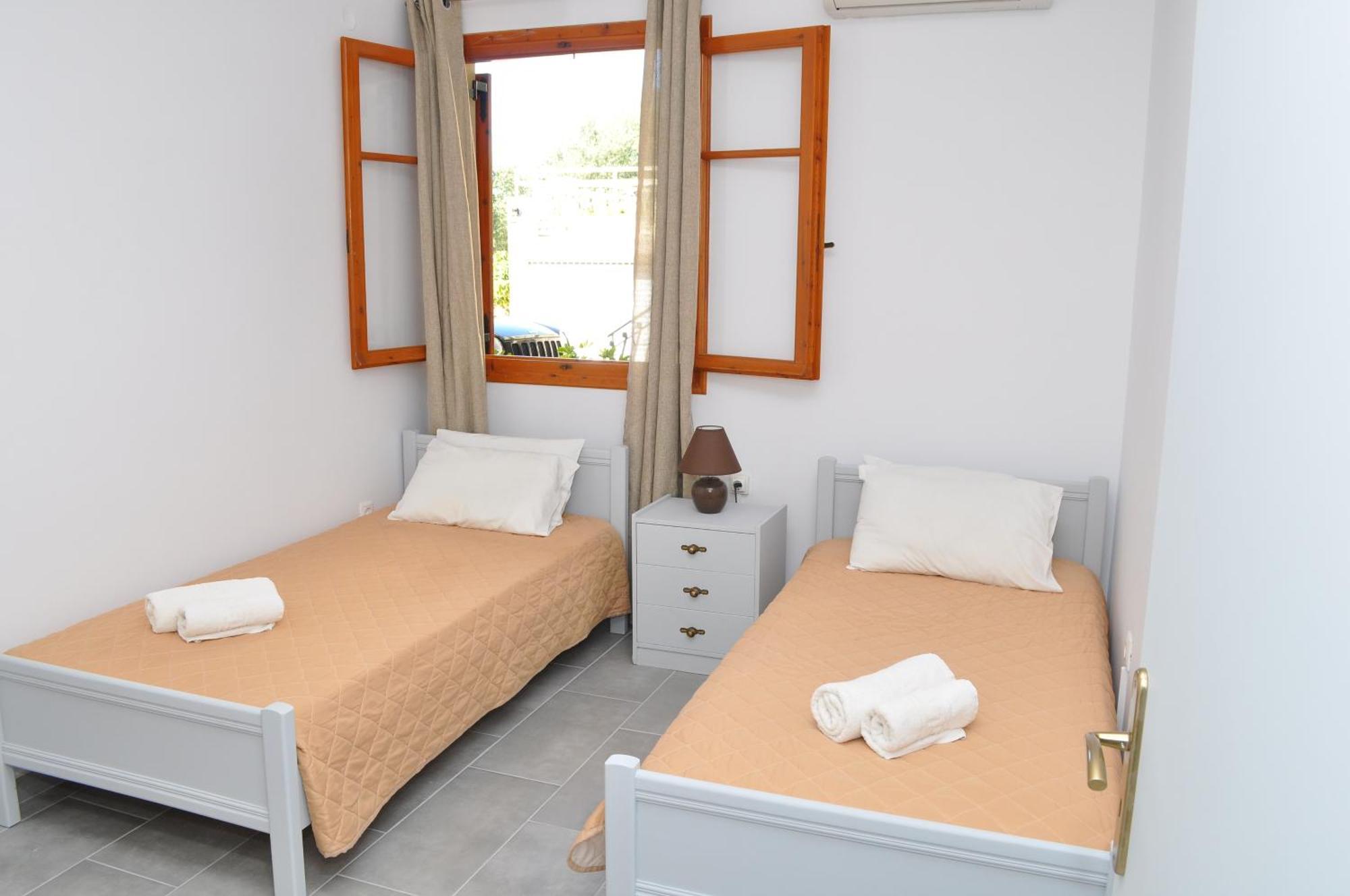 Polymnia Apartments Lassi Lászi Kültér fotó